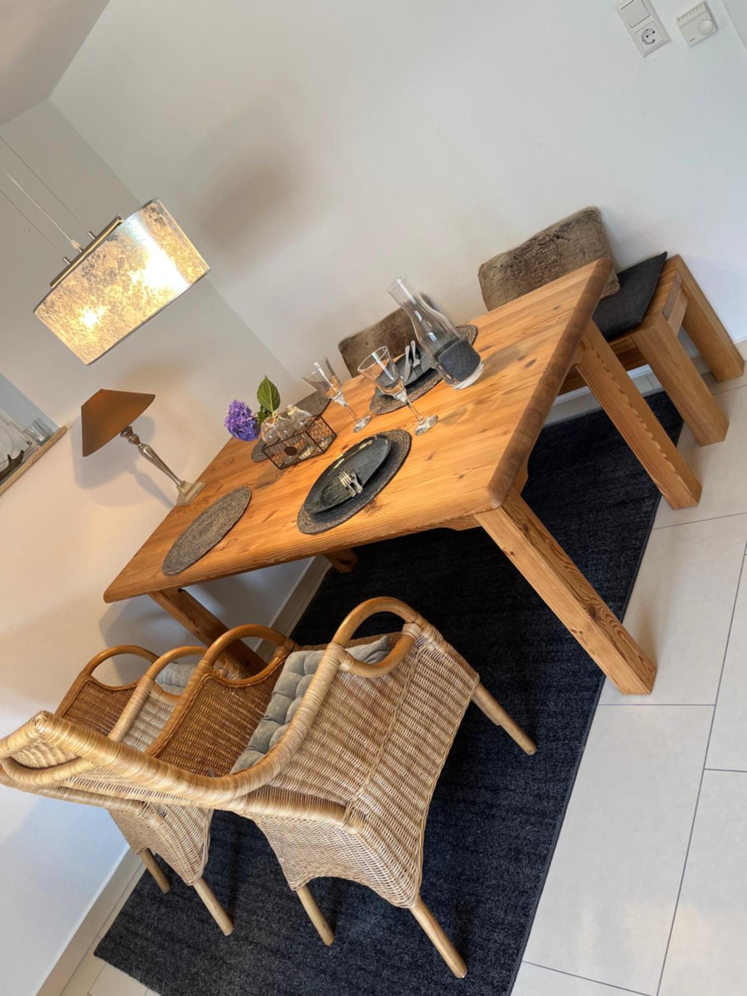 Schoene Ferienwohnung 2,5 Zimmer In Stadtnaehe Mit Eigenem Hofgarten Балинген Экстерьер фото
